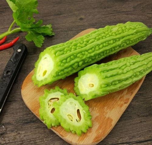 张同学吃瓜么,瓜界新宠，吃瓜日常大揭秘